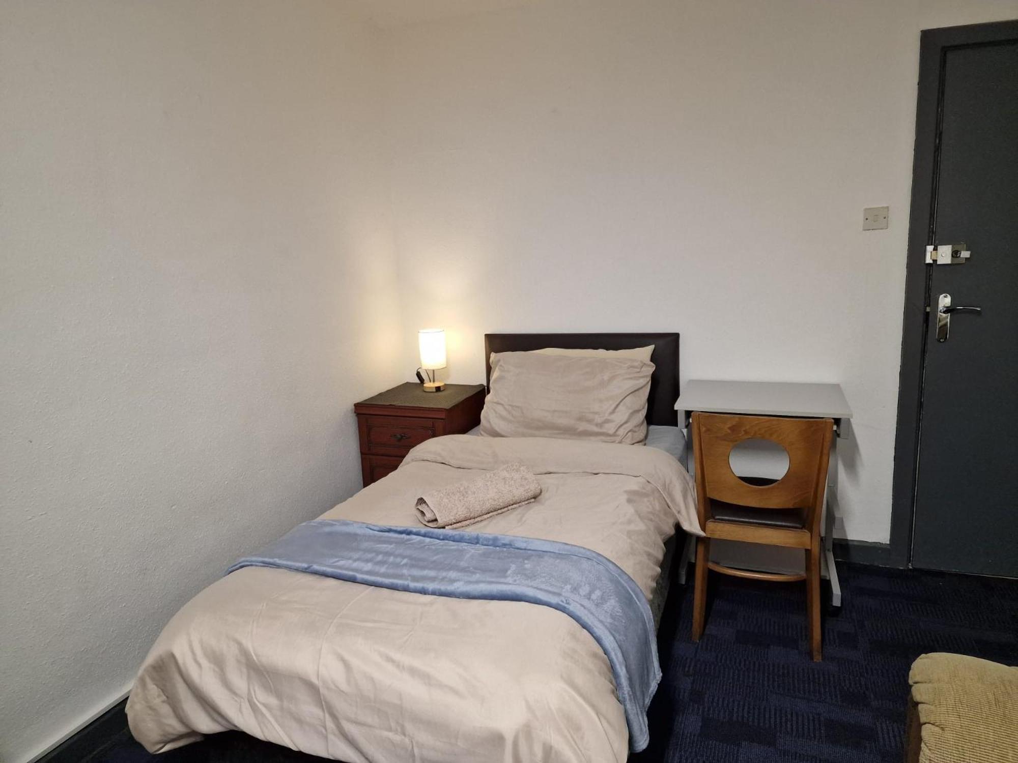 Room Near East Midland Airport 7 凯格沃思 外观 照片